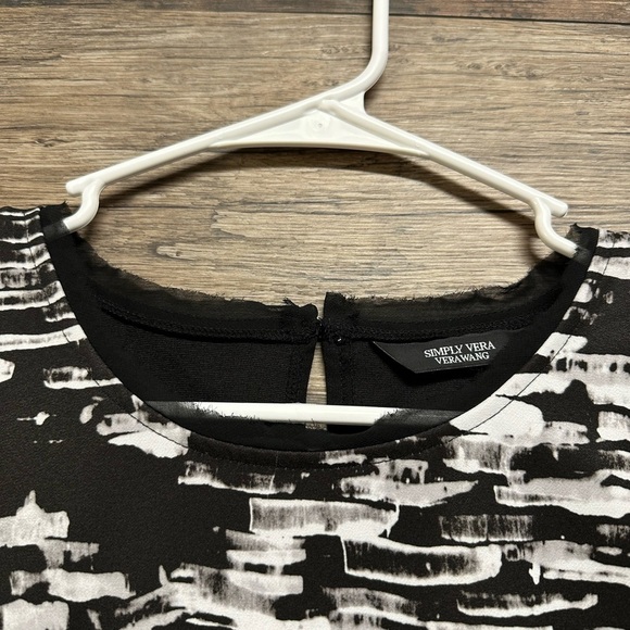 Simply Vera Vera Wang Black and White Crew Neck Sheath Dress - Picture 4 of 8